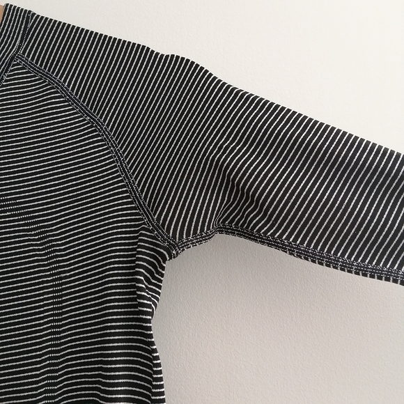 Lululemon Swiftly Tech Long Sleeve White Black Stripe 4 - Picture 7 of 16